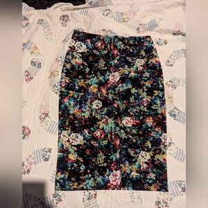 BONGO Multicolor Floral Pencil Skirt
